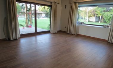 Parcela en Arriendo en Camino Lonquen Norte Paradero 3 Parcela 44