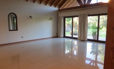 Parcela en Arriendo en Camino Lonquen Norte Paradero 3 Parcela 44