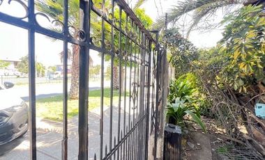 Casa en Venta en departamental con felix mendelssohn