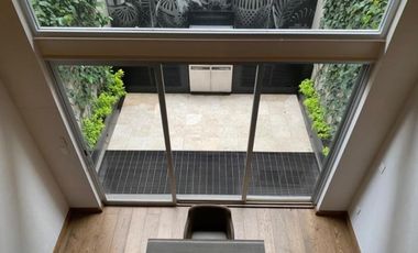 CASA CON ELEVADOR EN POLANCO