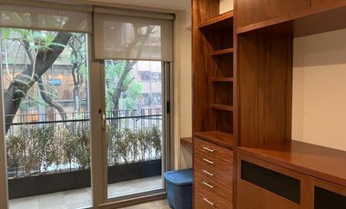 CASA CON ELEVADOR EN POLANCO