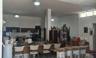 2 Locales en renta cerca de La Minerva