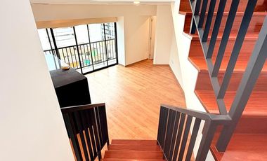 Departamento Duplex con Gran Terraza Cochera y Depósito