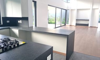🏡 CASA EN VENTA UBICADA EN EL RETIRO SECTOR FIZEBAD