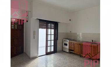 Departamento en Alquiler Haedo / Moron (B110 1098)
