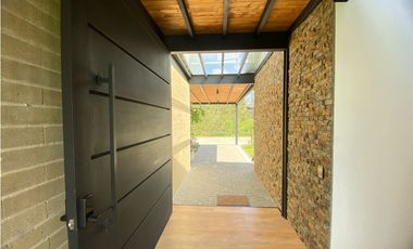 Casa en Arriendo en El Retiro