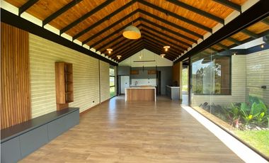 Casa en Arriendo en El Retiro