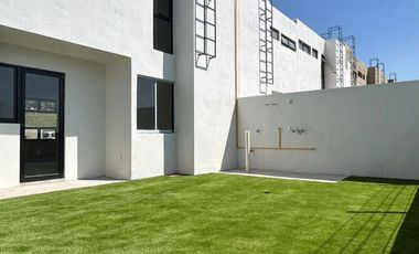 Casa en Venta ZONA 8 JULIO Y PERIFERICO