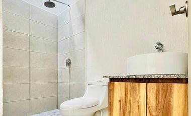 Casa en Venta ZONA 8 JULIO Y PERIFERICO