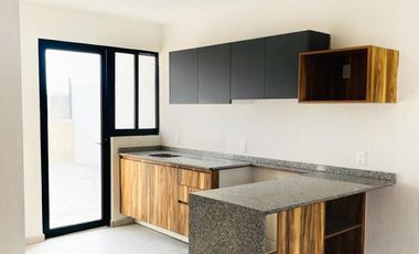 Casa en Venta ZONA 8 JULIO Y PERIFERICO