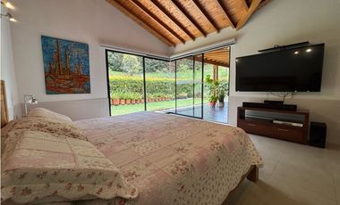 Venta de Casa En El Retiro, Sector La Maria Zona Semi Urbana