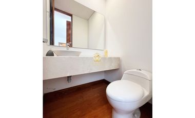 SE VENDE O ARRIENDA CASA EN CAJICA OIKOS