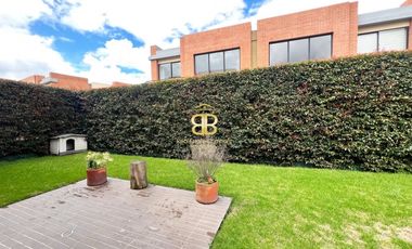 SE VENDE O ARRIENDA CASA EN CAJICA OIKOS
