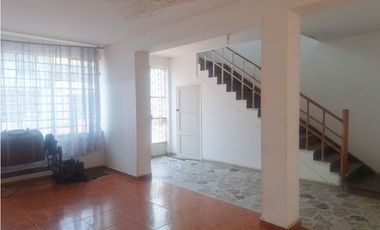 CASA  EL CAMPIN