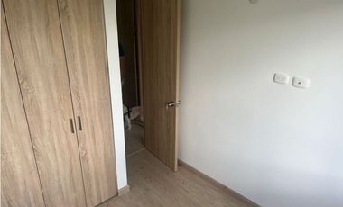 VENDO APARTAMENTO EN ZIPAQUIRA  EXCELENTE UBICACION CON PARQUEADERO.