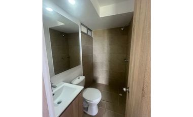VENDO APARTAMENTO EN ZIPAQUIRA  EXCELENTE UBICACION CON PARQUEADERO.