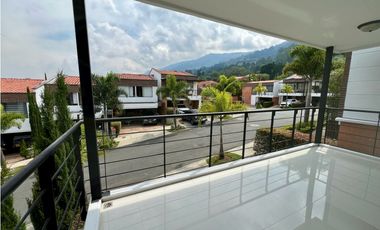 EN ARRIENDO CASA SECTOR ZUÑIGA EN ENVIGADO ANTIOQUIA