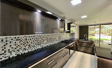 EN ARRIENDO CASA SECTOR ZUÑIGA EN ENVIGADO ANTIOQUIA