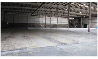 BODEGA EN LA ESTRELLA