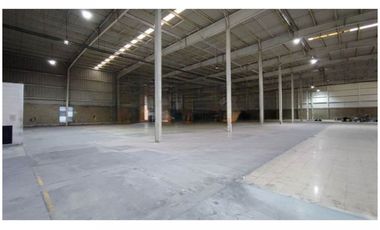 BODEGA EN LA ESTRELLA