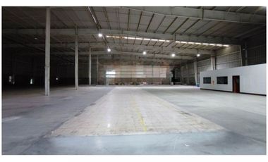 BODEGA EN LA ESTRELLA