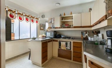 Venta de casa en el Poblado- Sector el Tesoro