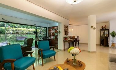 Venta de casa en el Poblado- Sector el Tesoro