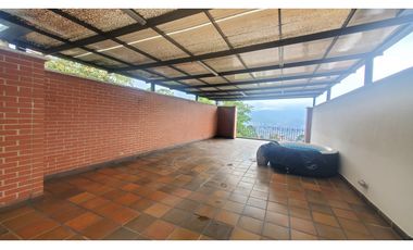 Casa en Arriendo en el sector del Poblado