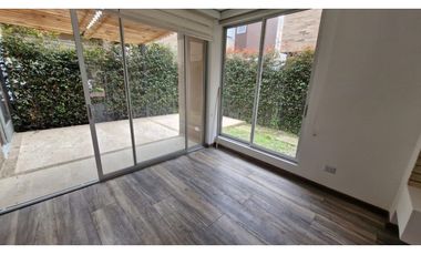 Vendemos hermosa casa en chía !!