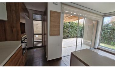Vendemos hermosa casa en chía !!