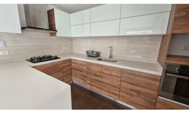 Vendemos hermosa casa en chía !!