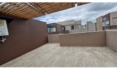 Vendemos hermosa casa en chía !!