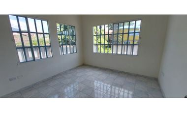 VENTA  ACOGEDORA CASA UBICADA EN EL MEJOR CLIMA DE COLOMBIA CHINAUTA
