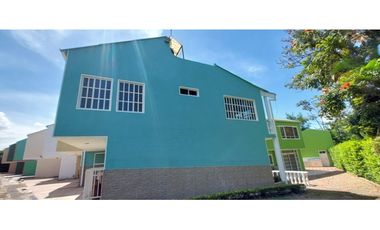 VENTA  ACOGEDORA CASA UBICADA EN EL MEJOR CLIMA DE COLOMBIA CHINAUTA