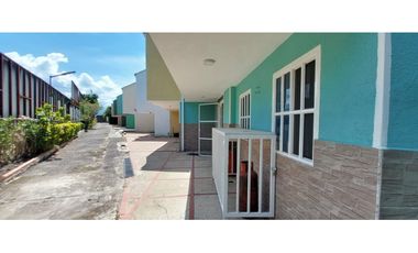 VENTA  ACOGEDORA CASA UBICADA EN EL MEJOR CLIMA DE COLOMBIA CHINAUTA