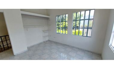 VENTA  ACOGEDORA CASA UBICADA EN EL MEJOR CLIMA DE COLOMBIA CHINAUTA