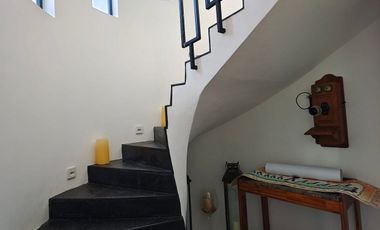 ¡Casa moderna con jacuzzi y vistas espectaculares en Tepoztlán!
