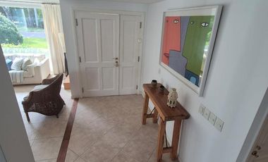 Casa en Venta en Nautico Escobar