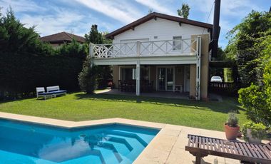 Casa en Venta en Nautico Escobar