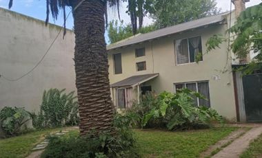 Casa multifamiliar en venta - 5 Dormitorios 4 Baños - Cochera - 1.000Mts2  Glew