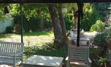 Casa multifamiliar en venta - 5 Dormitorios 4 Baños - Cochera - 1.000Mts2  Glew