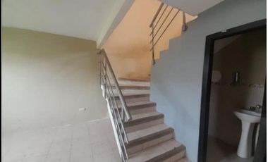 VIVIENDA UNIFAMILIAR EN URB. LOMA GRANDE, SECTOR STA. CICILIA, LOS RÍOS-VENTANAS