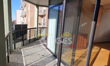 Venta Excelente Piso 5 Amb. en R. Mejía  