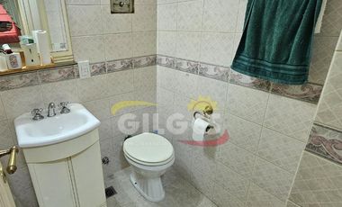 Venta Excelente Piso 5 Amb. en R. Mejía  