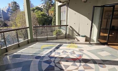 Venta Excelente Piso 5 Amb. en R. Mejía  