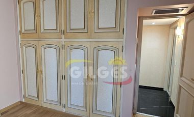 Venta Excelente Piso 5 Amb. en R. Mejía  