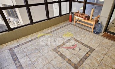 Venta Excelente Piso 5 Amb. en R. Mejía  