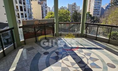 Venta Excelente Piso 5 Amb. en R. Mejía  