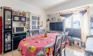 Departamento monoambiente en venta en Monserrat, apto crédito.