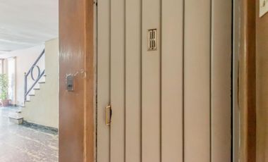 Departamento monoambiente en venta en Monserrat, apto crédito.